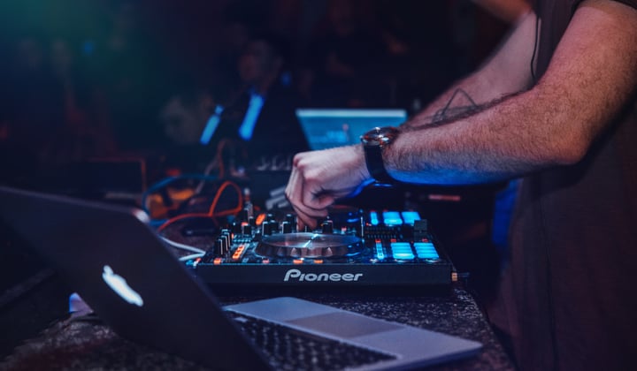 Edit Like a DJ 2: Mix & Match Cuts Edit Like a DJ 2: Mix & Match Cuts